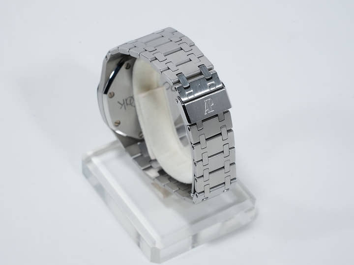 オーデマピゲ ロイヤルオーク Ref.14100ST.OO.0477ST.01 ステンレススチール ブラック文字盤 中古 xgomb77f