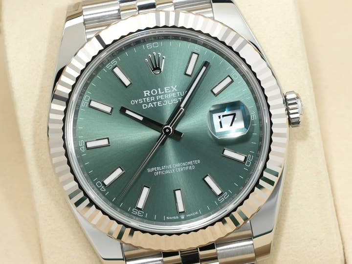 ロレックス デイトジャスト41 Ref.126334 ステンレススチール/ホワイトゴールド ミントグリーン文字盤 ジュビリーブレスレット 未使用 ovzbjhet
