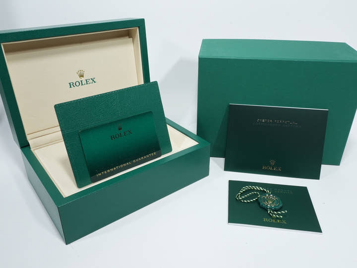 ロレックス デイトナ Ref.126500LN ステンレススチール ホワイト文字盤 未使用 bxeq8tov