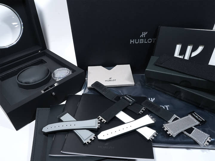 ウブロ ビッグバン ウニコ グルメ Ref.441.DS.1170.NR.GAS22 ダマスカス鋼 スケルトン文字盤 未使用 5ksesph3