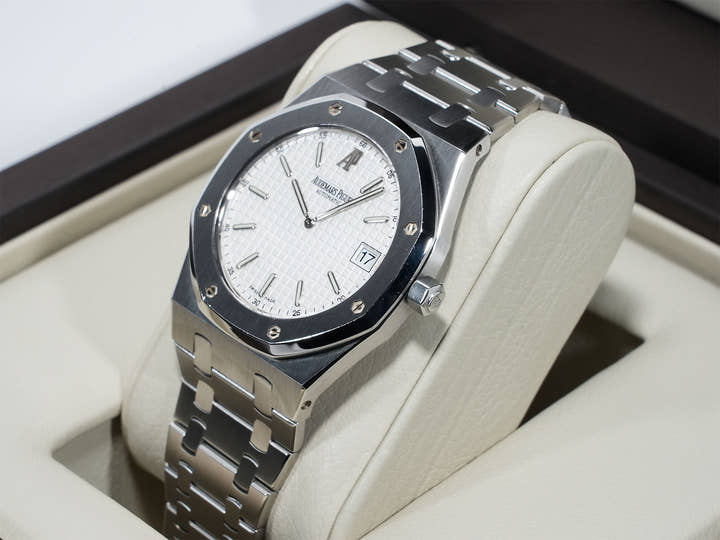 オーデマピゲ ロイヤルオーク ジャンボ エクストラ シン Ref.15202ST.O.0944ST ステンレススチール ホワイト文字盤 美中古 qm2rik7d