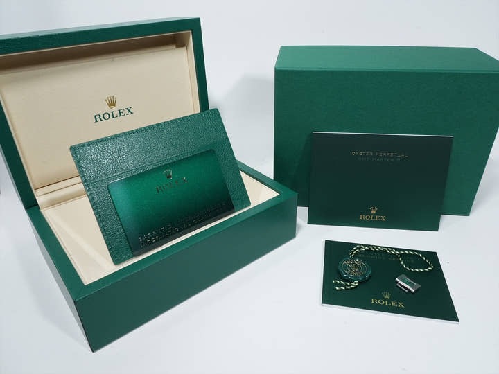 ロレックス GMTマスターII Ref.126710BLNR ステンレススチール ブラック文字盤 オイスターブレスレット 未使用 8pmsnxeo