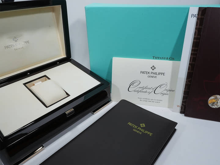 パテックフィリップ アクアノート TIFFANY&CO. Ref.5167A-001 ステンレススチール ブラック文字盤 中古 m4j64sq3