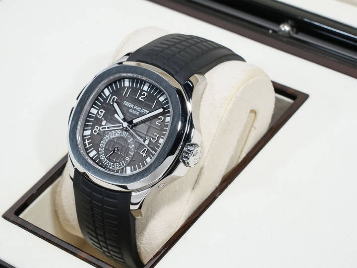 パテックフィリップ アクアノート トラベルタイム Ref.5164A-001 ステンレススチール ブラック文字盤 中古 kcpafj2t