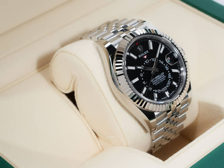 ロレックス スカイドゥエラー Ref.336934 ステンレススチール/ホワイトゴールド ブラック文字盤 ジュビリーブレスレット 中古 isuruare