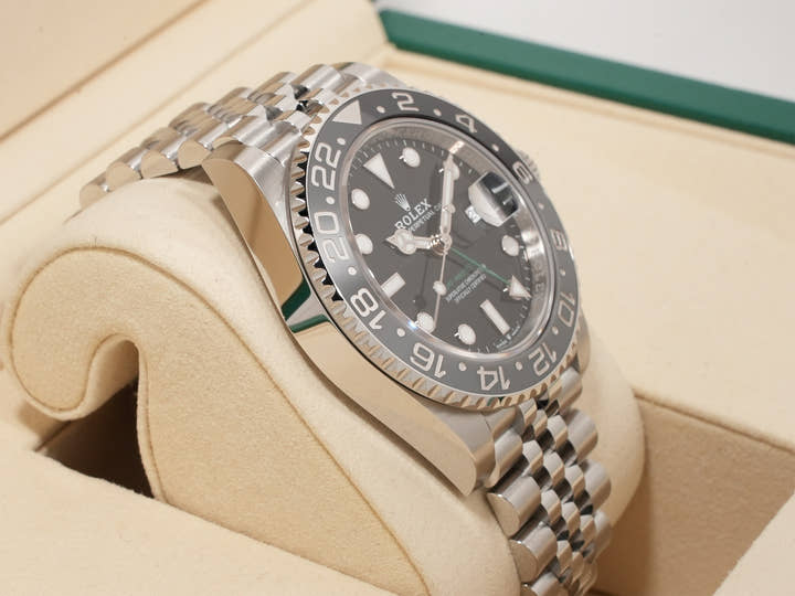 Rolex GMT-Master II Ref. 126710GRNR Stainless Steel Black Dial Jubilee Bracelet Unused pd2vu57u