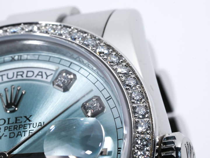 Pre-owned Rolex Day-Date Ref. 118346A Platinum Ice Blue with 10 Diamond Dial (jn7cajvj)