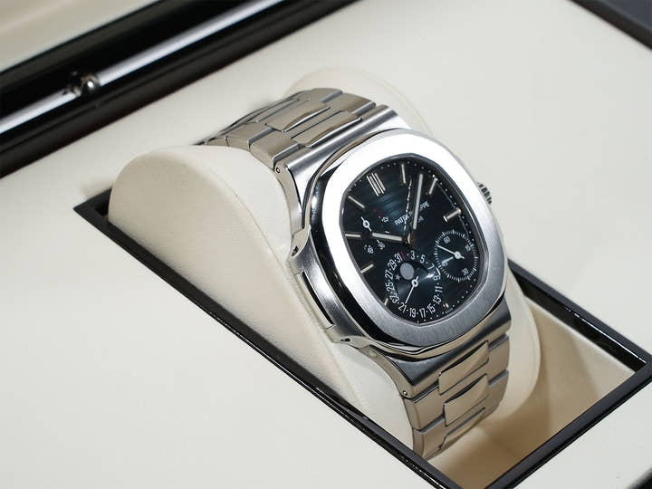 パテックフィリップ ノーチラス プチコンプリケーション Ref.5712/1A-001 ステンレススチール ブルー文字盤 美中古 8ebgwhxx