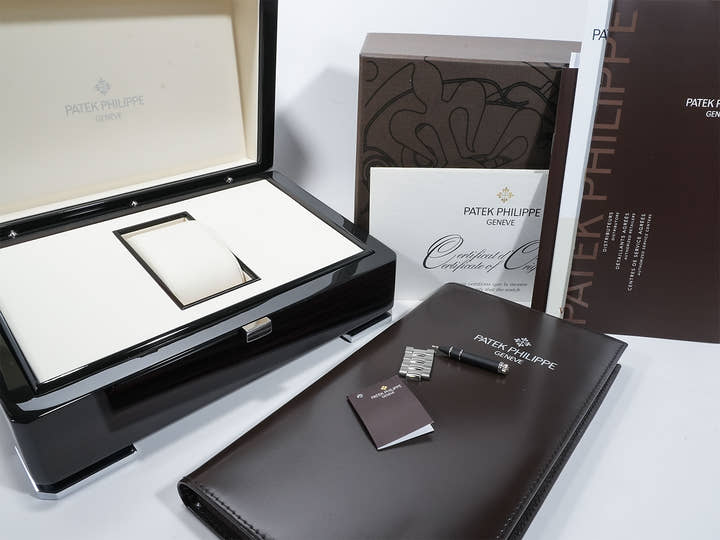 パテックフィリップ ノーチラス プチコンプリケーション Ref.5712/1A-001 ステンレススチール ブルー文字盤 美中古 8ebgwhxx