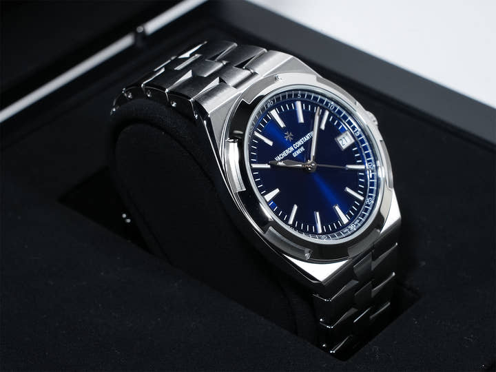 ヴァシュロンコンスタンタン オーヴァーシーズ オートマティック Ref.4520V/210A-B128 ステンレススチール ブルー文字盤 美品 3a6tk4ge