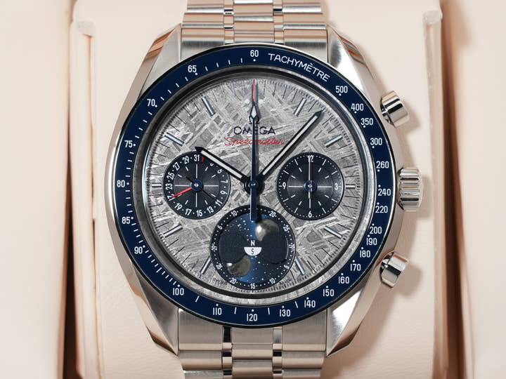 オメガ スピードマスター ムーンフェイズ コーアクシャル マスタークロノメーター メテオライト Ref.304.30.43.52.06.001 ステンレススチール メテオライト文字盤 未使用 8zithvbr