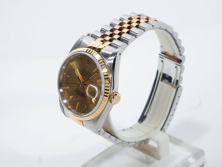 ロレックス デイトジャスト36 TIFFANY Wネーム Ref.16233 ステンレススチール/イエローゴールド シャンパン文字盤 中古 4nn7yapc