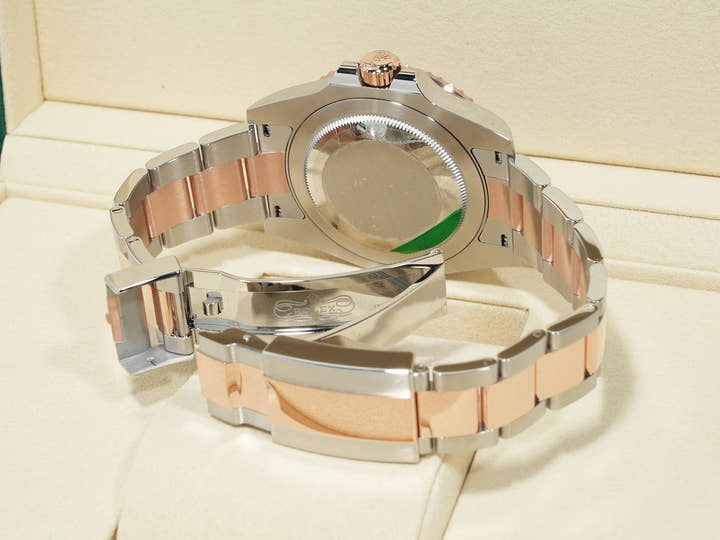 ロレックス GMTマスターII Ref.126711CHNR ステンレススチール/エバーローズゴールド ブラック文字盤 オイスターブレスレット 未使用 cp386544