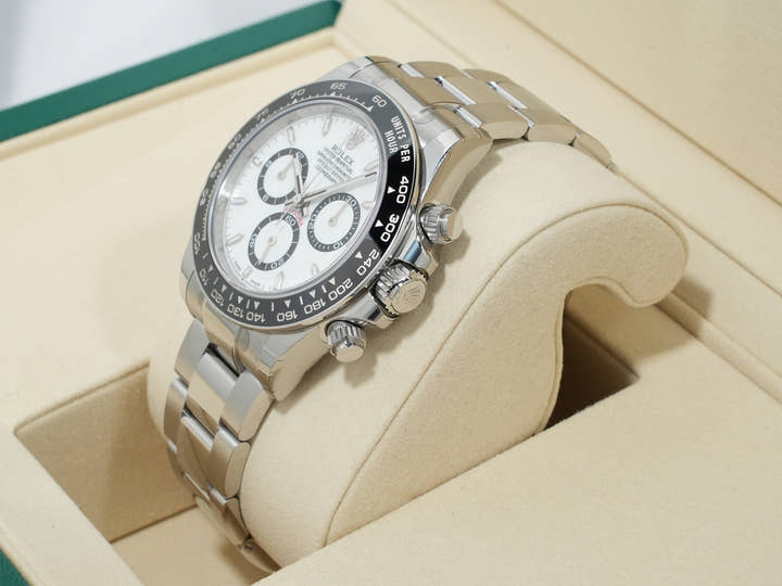 ロレックス デイトナ Ref.126500LN ステンレススチール ホワイト文字盤 未使用 ark9tfm8