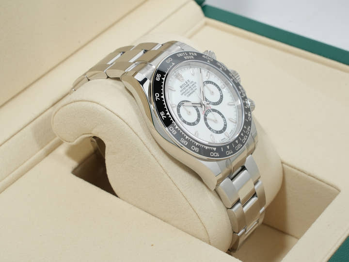 ロレックス デイトナ Ref.126500LN ステンレススチール ホワイト文字盤 未使用 ark9tfm8