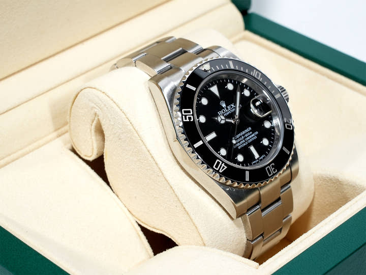 ロレックス サブマリーナー デイト Ref.116610LN ステンレススチール ブラック文字盤 中古 ihyhuzxa