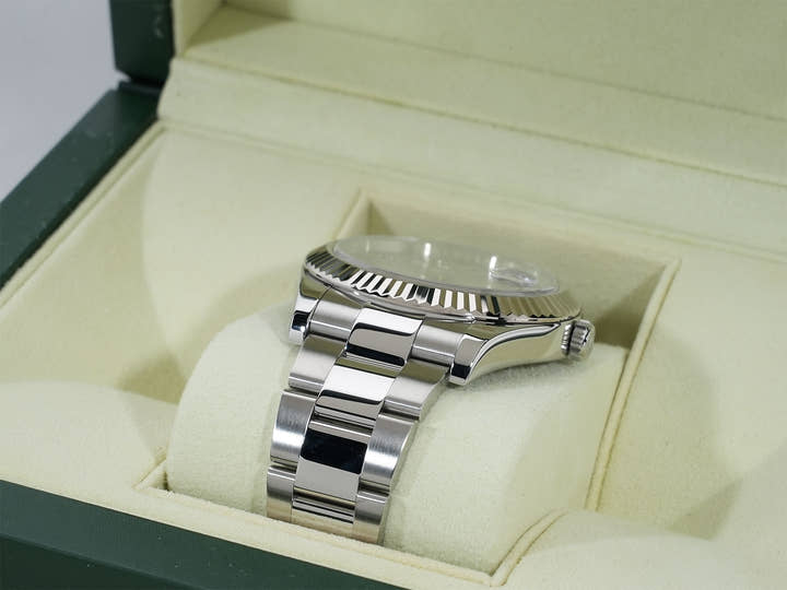 ロレックス デイトジャストII Ref.116334 ステンレススチール/ホワイトゴールド シルバーブルーアラビア文字盤 オイスターブレスレット 美品 3bwmq49b