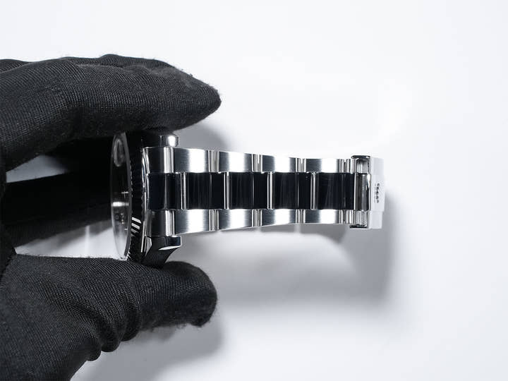 ロレックス デイトジャストII Ref.116334 ステンレススチール/ホワイトゴールド シルバーブルーアラビア文字盤 オイスターブレスレット 美品 3bwmq49b