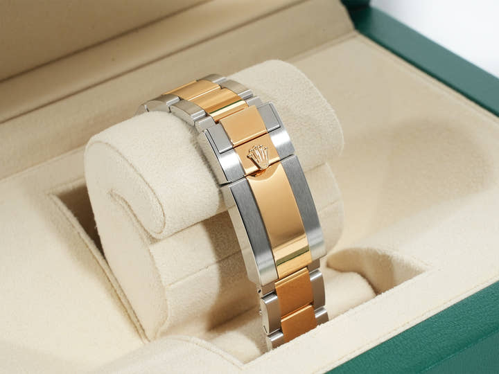 ロレックス デイトナ Ref.116503G ステンレススチール/イエローゴールド ブラックx8Pダイヤ文字盤 美中古 8f7ivttb