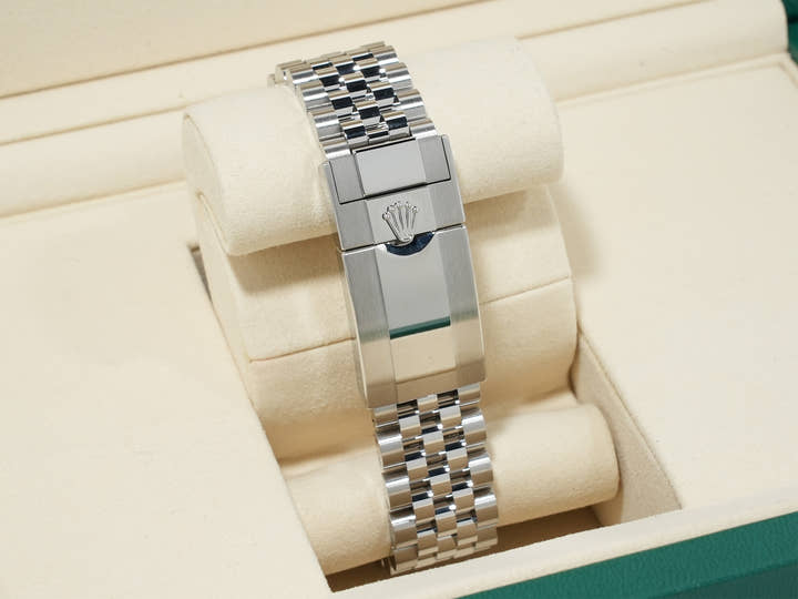 ロレックス GMTマスターII Ref.126710GRNR ステンレススチール ブラック文字盤 ジュビリーブレスレット 未使用 cy7z4uui