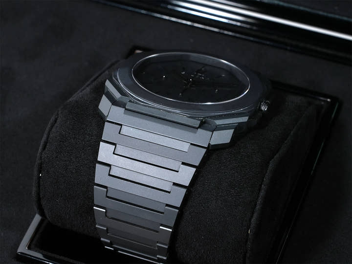 ブルガリ オクト フィニッシモ クロノグラフ GMT Ref.103278 セラミック ブラック文字盤 美品 b6s6g45z