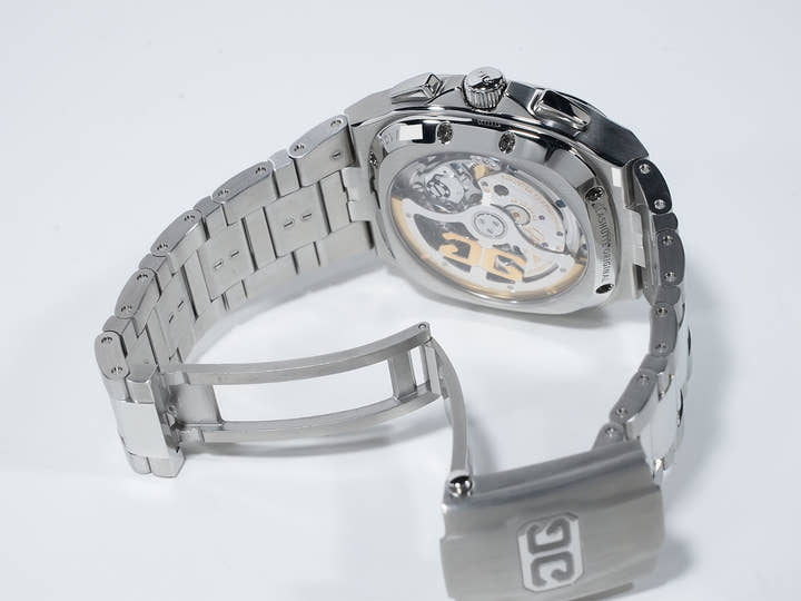 グラスヒュッテオリジナル セブンティーズ・クロノグラフ・パノラマデイト リミテッド・エディション Ref.1-37-02-10-02-63 ステンレススチール ディスコブルー文字盤 美品 rirppcki