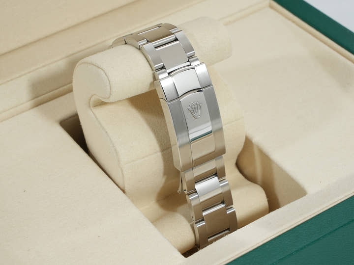 ロレックス デイトジャスト41 Ref.126300 ステンレススチール ブラック文字盤 オイスターブレスレット 美品 rz68jjt3