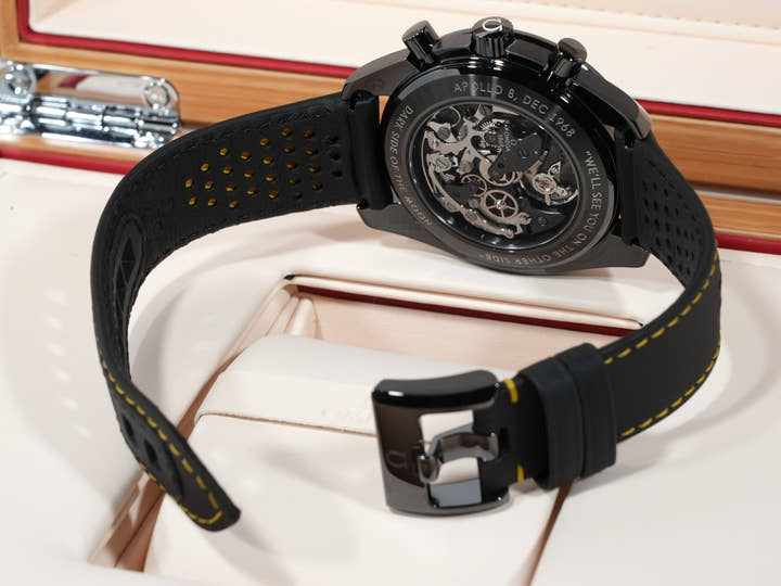 オメガ スピードマスター ダーク サイド オブ ザ ムーン クロノグラフ 44.25 MM Ref.311.92.44.30.01.001 ブラックセラミック スケルトン文字盤 未使用 42t4mi2t