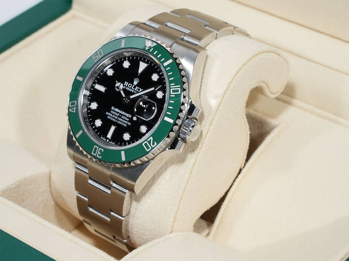 ロレックス サブマリーナー デイト Ref.126610LV ステンレススチール ブラック文字盤 中古 he2tvgd8