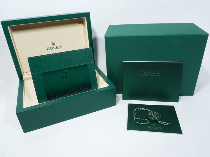 ロレックス サブマリーナー デイト Ref.126610LN ステンレススチール ブラック文字盤 未使用 frmu6vne