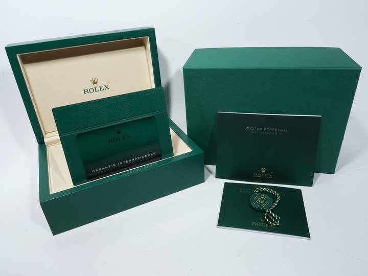 Rolex GMT-Master II Ref. 126710GRNR Stainless Steel Black Dial Jubilee Bracelet Unused drvj9qd4