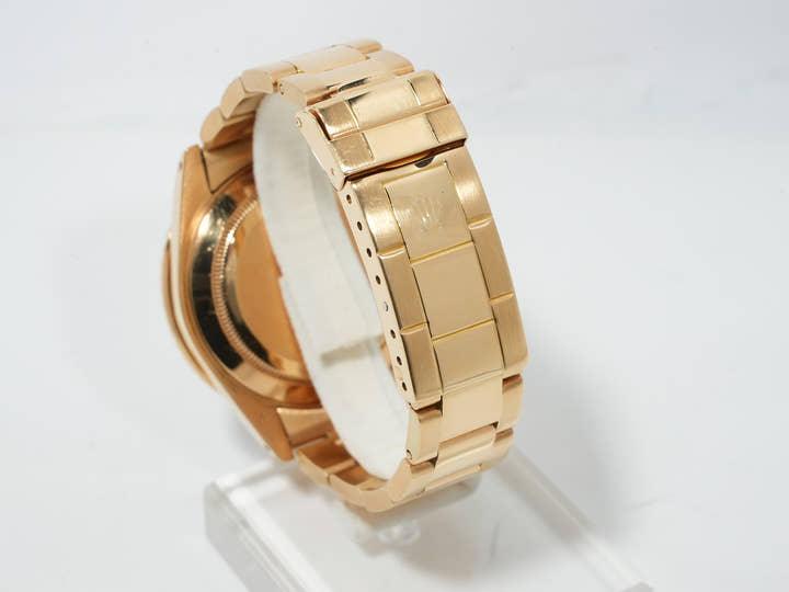 ロレックス サブマリーナー デイト Ref.16808 イエローゴールド ブラック文字盤 中古 hqfe79e7