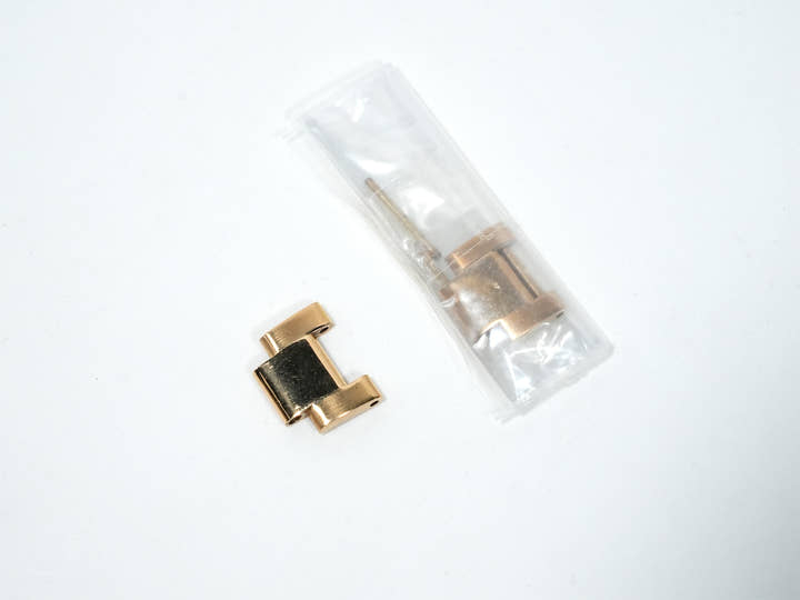 ロレックス サブマリーナー デイト Ref.16808 イエローゴールド ブラック文字盤 中古 hqfe79e7