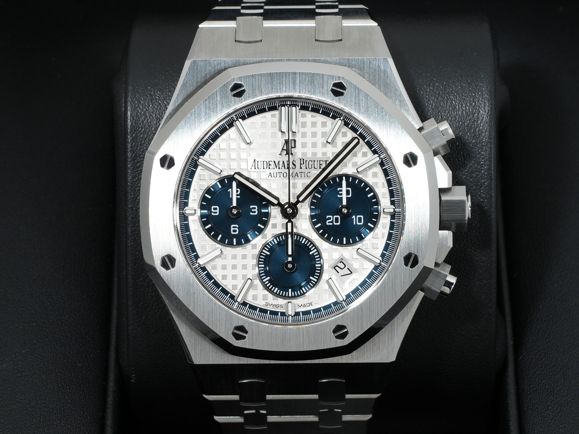 Audemars Piguet Royal Oak Chronograph Ref. 26315ST.OO.1256ST.01 Stainless Steel Silver Dial Unused vs88gb4t