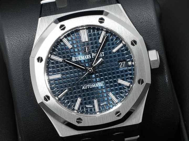 オーデマピゲ ロイヤルオーク Ref.15450ST.OO.1256ST.03 ステンレススチール ブルー文字盤 美中古 32t6bw3c