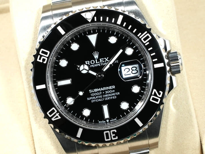 ロレックス サブマリーナー デイト Ref.126610LN ステンレススチール ブラック文字盤 未使用 8m3onjei