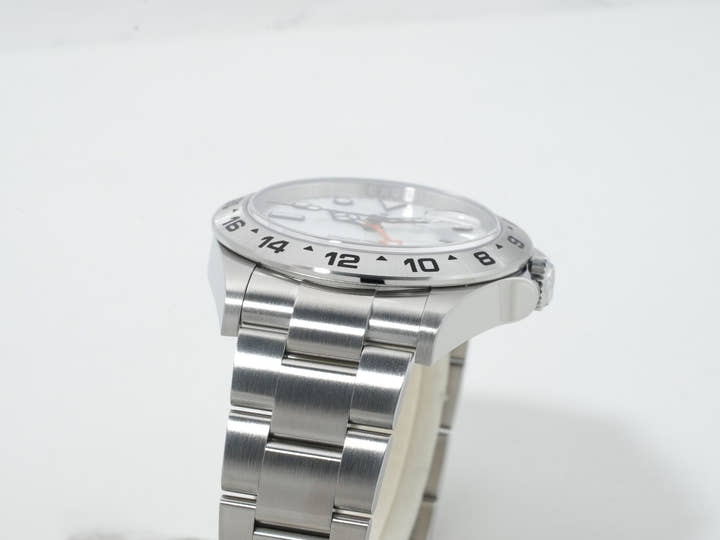 ロレックス エクスプローラーII Ref.226570 ステンレススチール ホワイト文字盤 オイスターブレスレット 美品 t5nnyzuf