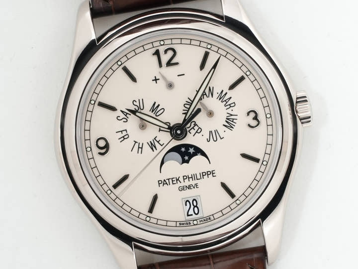 Patek Philippe Annual Calendar Moon Phase Ref. 5146G-001 White Gold Ivory Dial Excellent Condition hc4dofwo