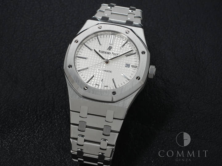 オーデマピゲ ロイヤルオーク Ref.15400ST.OO.1220ST.02 ステンレススチール シルバー文字盤 美中古 dieuem95