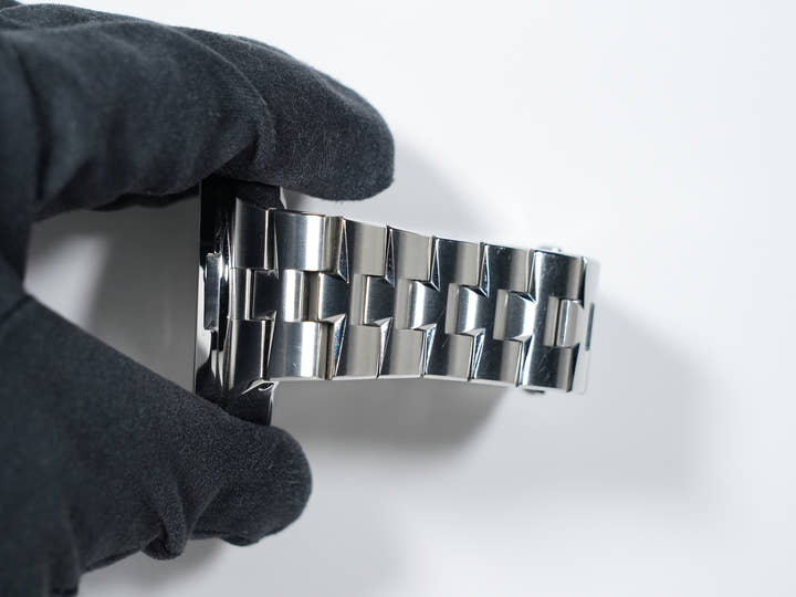 Vacheron Constantin Overseas World Time Ref. 7700V/110A-B172 Stainless Steel Blue Dial Pre-owned ehns22ay