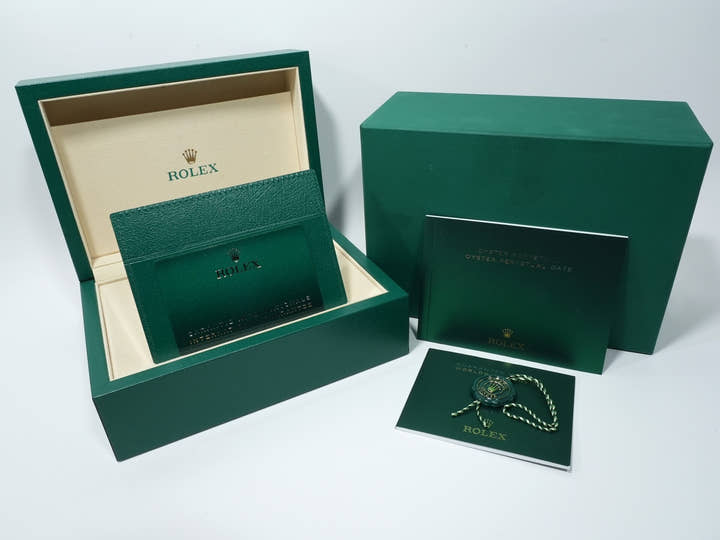 ロレックス オイスターパーペチュアル41 Ref.134300 ステンレススチール シルバー文字盤 未使用 w2e8qjda