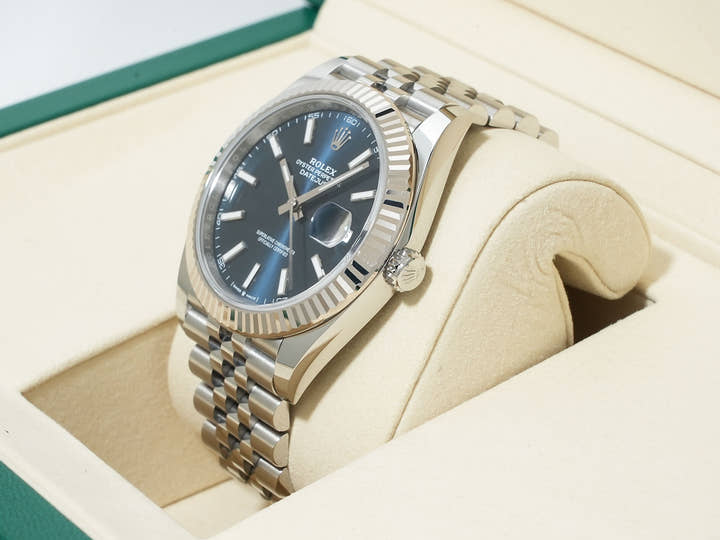 Pre-owned Rolex Datejust 41 Ref. 126334 Stainless Steel/White Gold Bright Blue Dial Jubilee Bracelet jjf2e2hy