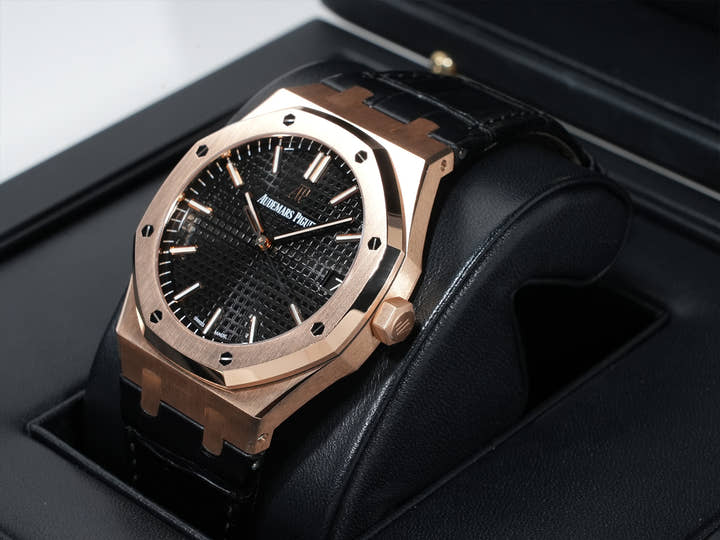 Audemars Piguet Royal Oak Ref. 15500OR.OO.D002CR.01 Pink Gold Black Dial Excellent Condition txvz9q7s