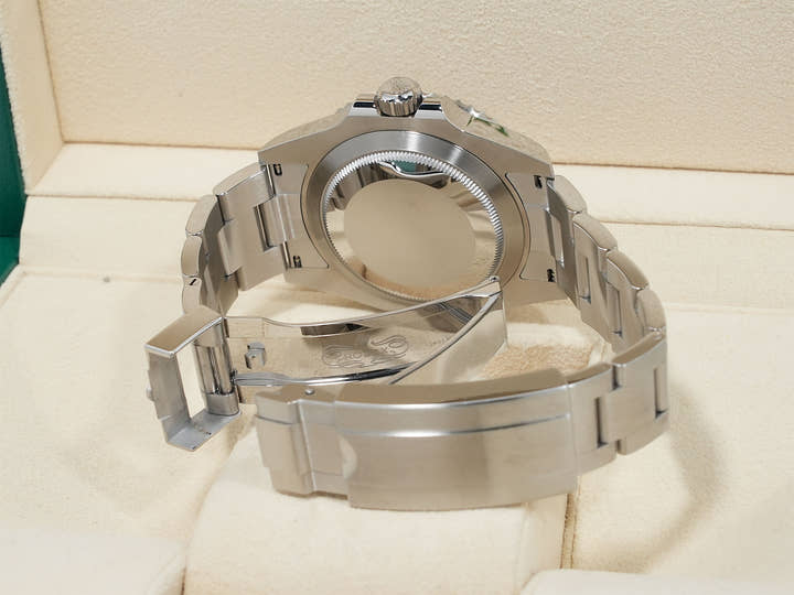 Rolex Submariner Date Ref. 126610LV Stainless Steel Black Dial Excellent Condition 3f85vtxy