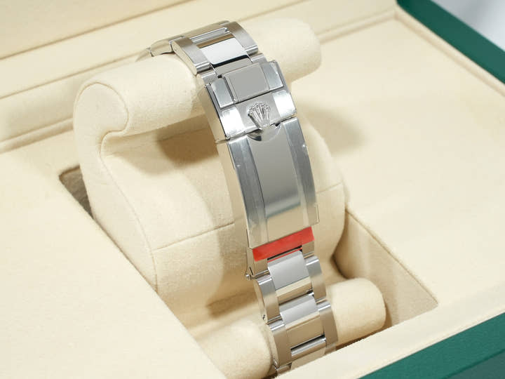 ロレックス デイトナ Ref.126500LN ステンレススチール ホワイト文字盤 未使用 e7ozgfwr