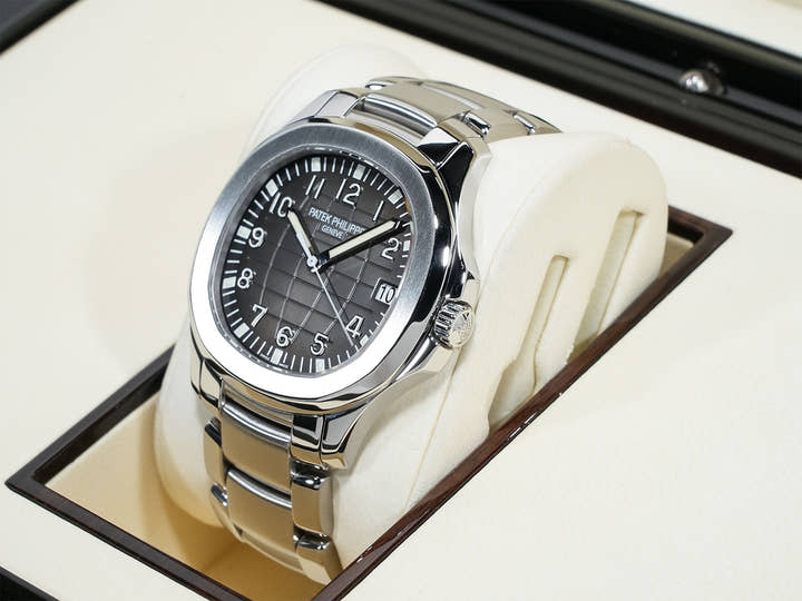 パテックフィリップ アクアノート エクストララージ Ref.5167/1A-001 ステンレススチール ブラック文字盤 美品 sord5phg