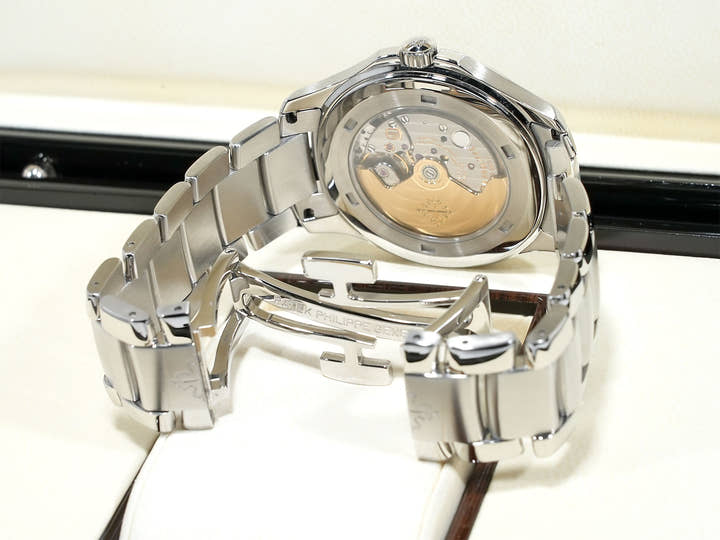 パテックフィリップ アクアノート エクストララージ Ref.5167/1A-001 ステンレススチール ブラック文字盤 美品 sord5phg