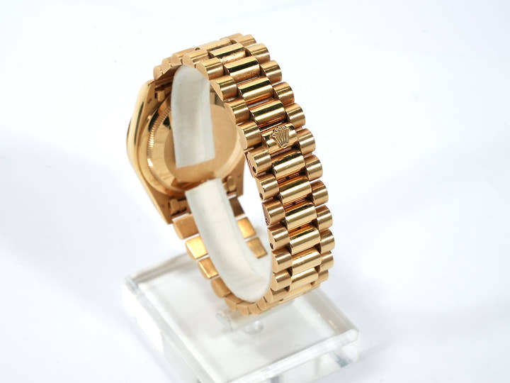 ロレックス デイデイト36 Ref.18238 イエローゴールド ブラウングラデーション×10Pダイヤ文字盤 中古 6b7hn3a4