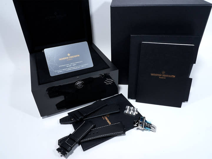 Vacheron Constantin Overseas Ref. 4500V/110A-B126 Stainless Steel Silver Dial Unused 3yf2xcx7