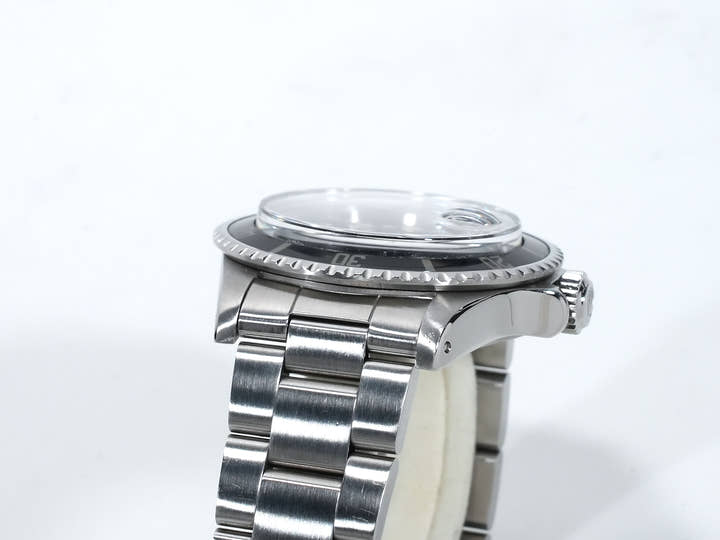 Rolex Submariner Date Ref. 1680 Stainless Steel Black Dial Pre-owned a67x7vxv